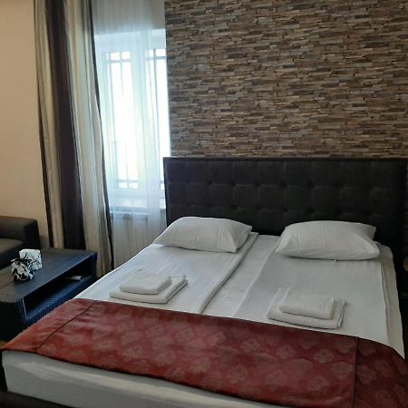 Shara Talyan Guest House & Tours Erivan Exterior foto